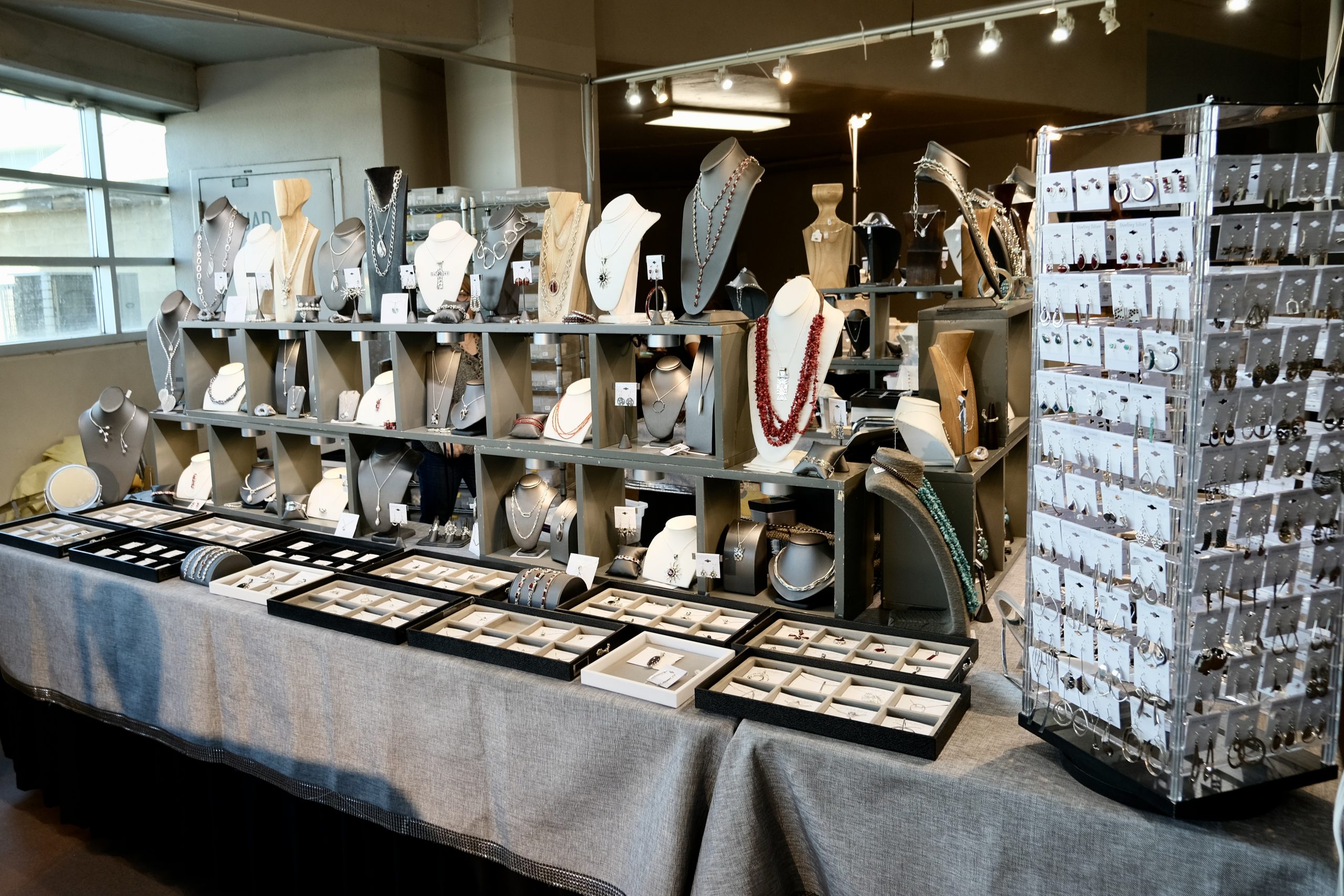 Denver coliseum minerals fossils jewelry gems show