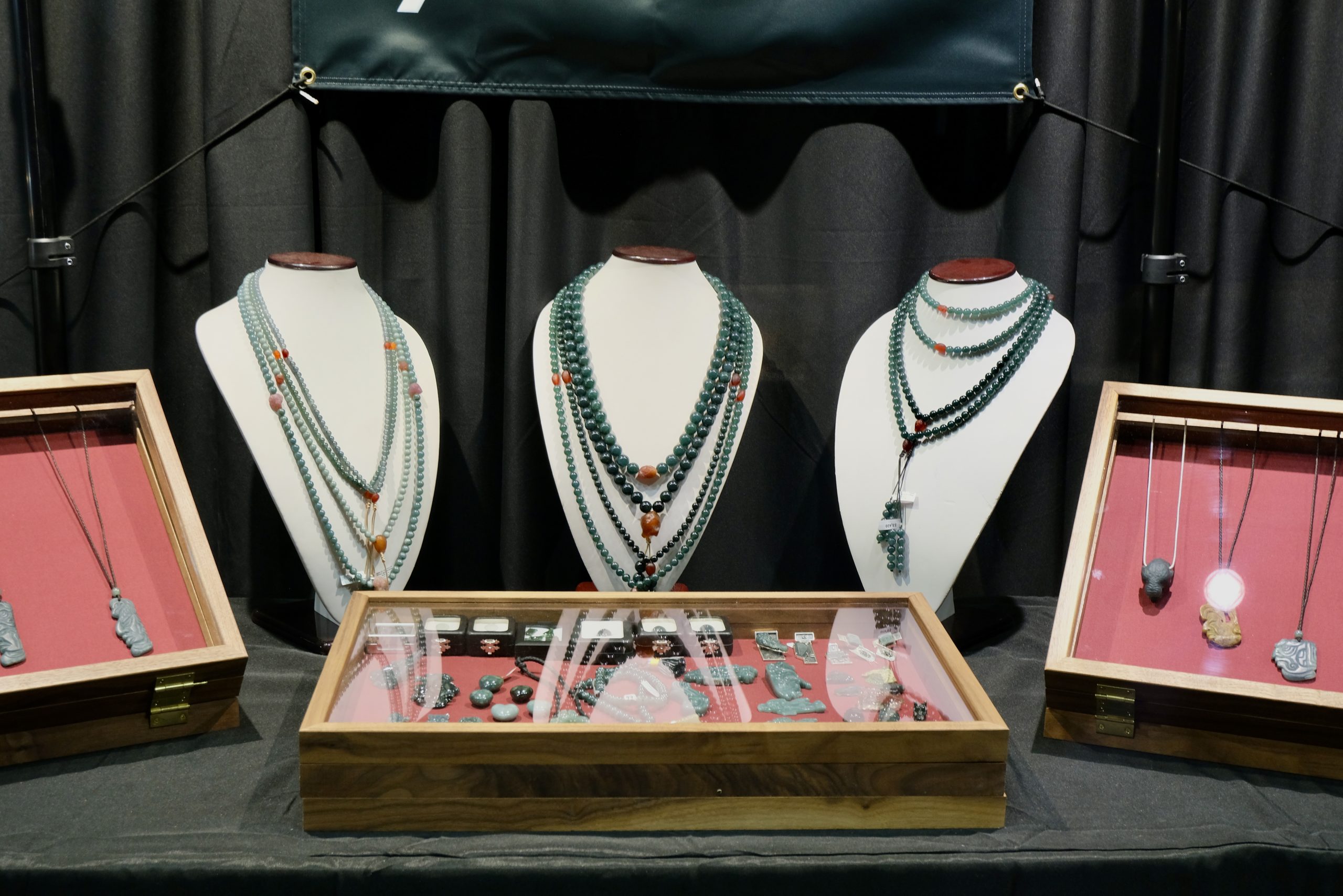Denver coliseum minerals fossils jewelry gems show